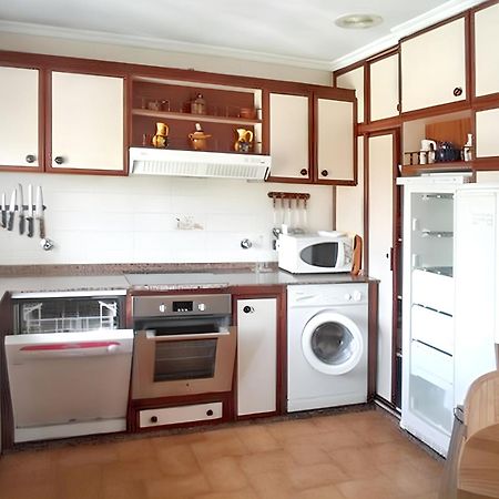 Spacious House With Terrace Near Boiro, Sea View Bagian luar foto