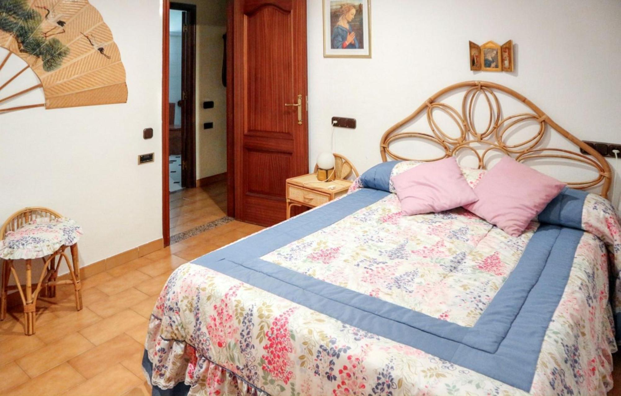 Spacious House With Terrace Near Boiro, Sea View Bagian luar foto